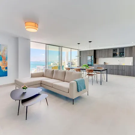 Vivi Homes - Navio - With Sea View In